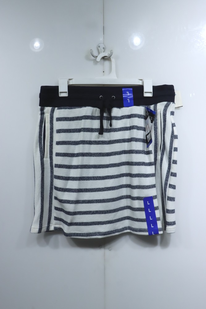 Faldashort Talla L