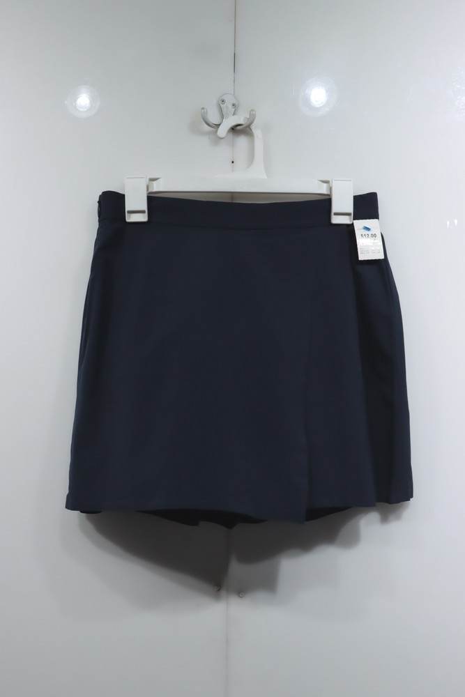 Faldashort Talla 6