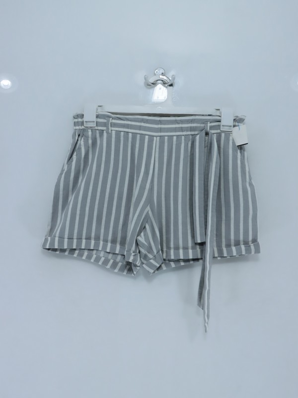 Short Talla 6