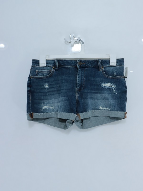 Short Talla 28